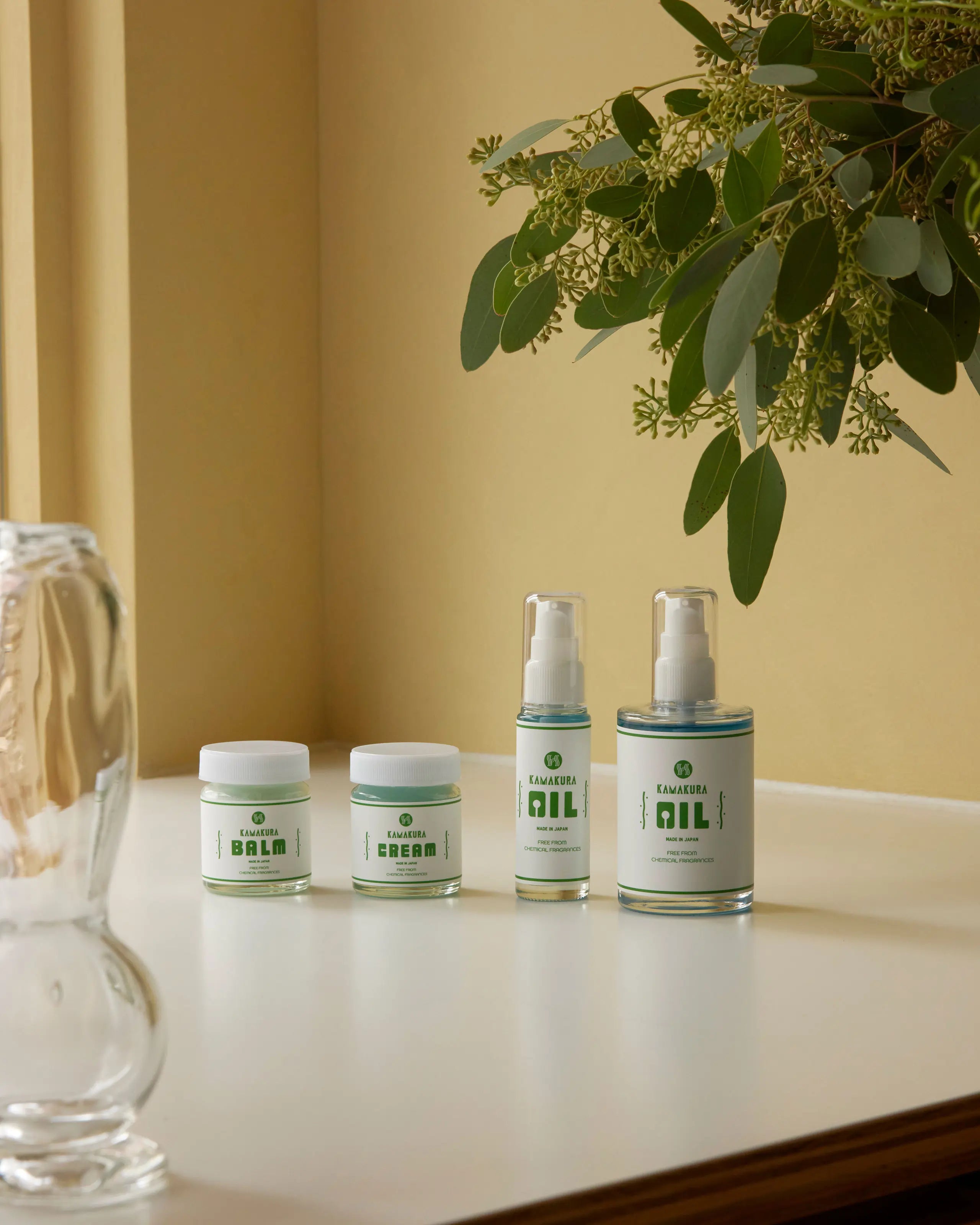 H product 全ラインナップ 30ml 110ml ヘアオイル バーム クリーム 自然派ヘアケア 鎌倉発 植物と一緒のイメージカット