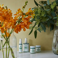 H product 全ラインナップ ヘアオイル 30ml 110ml バーム クリーム 自然派ヘアケア 鎌倉発 花と一緒のイメージカット